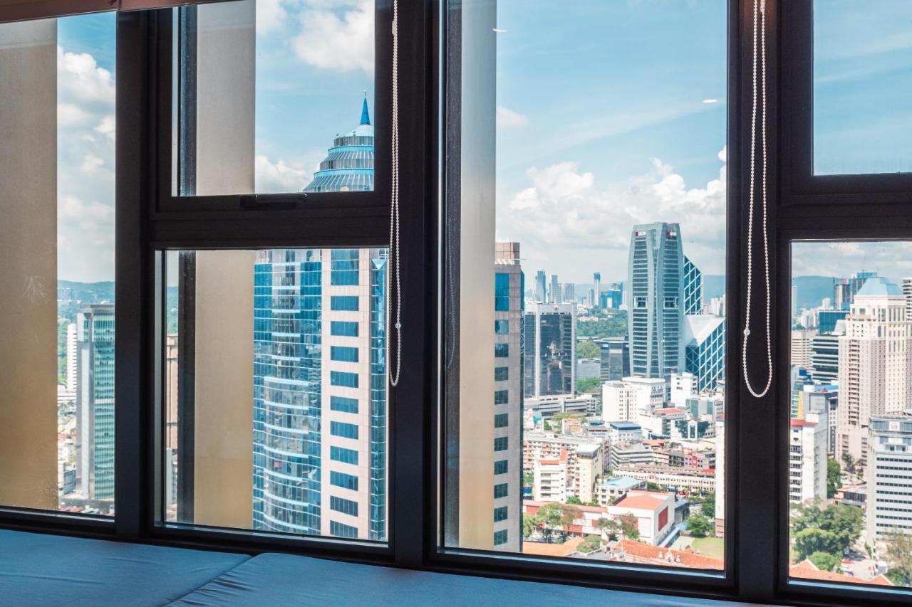 Klcc Towerviewsty5Pax At Ceylonzsuites Kuala Lumpur Exterior photo